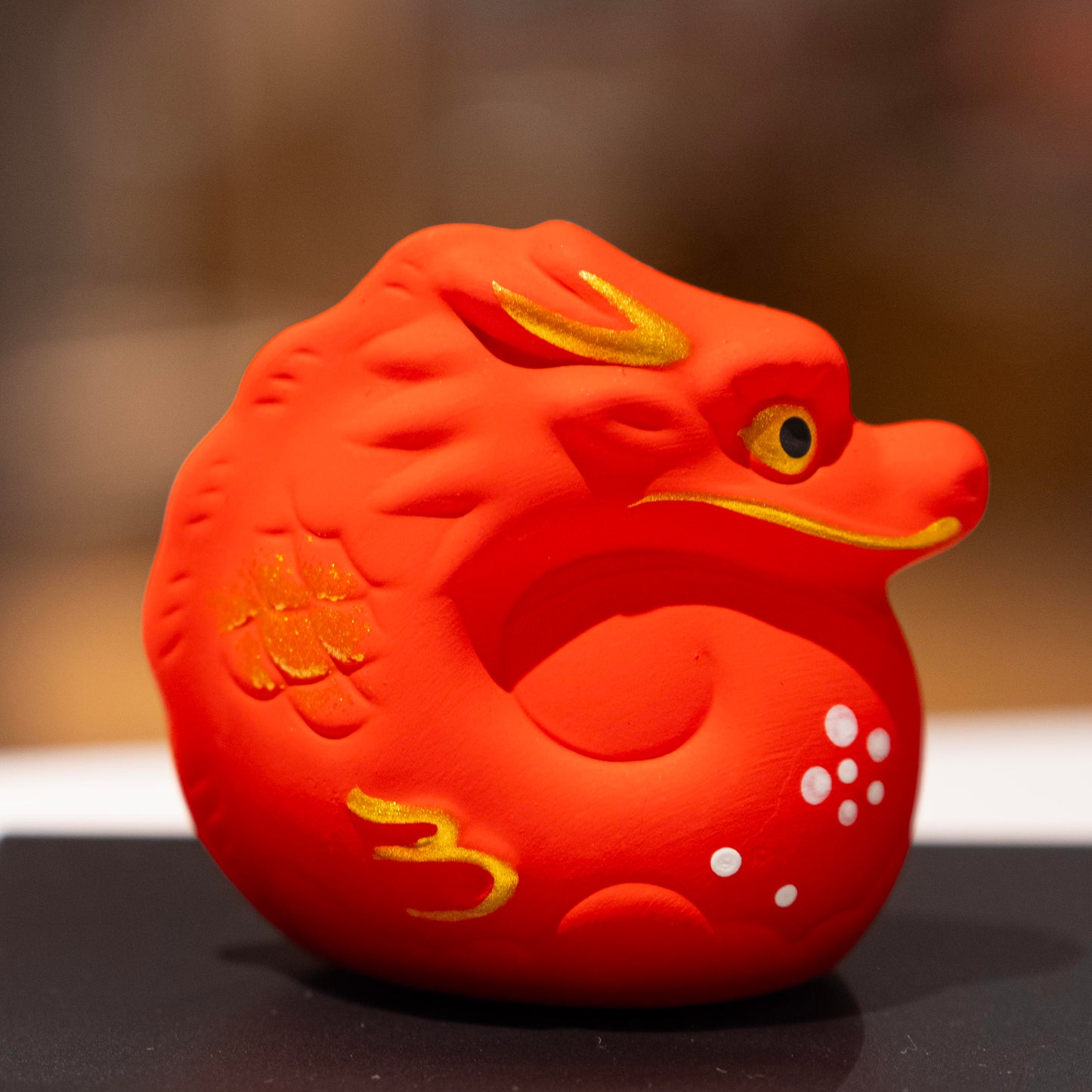 紅白陶瓷龍擺設-日本製