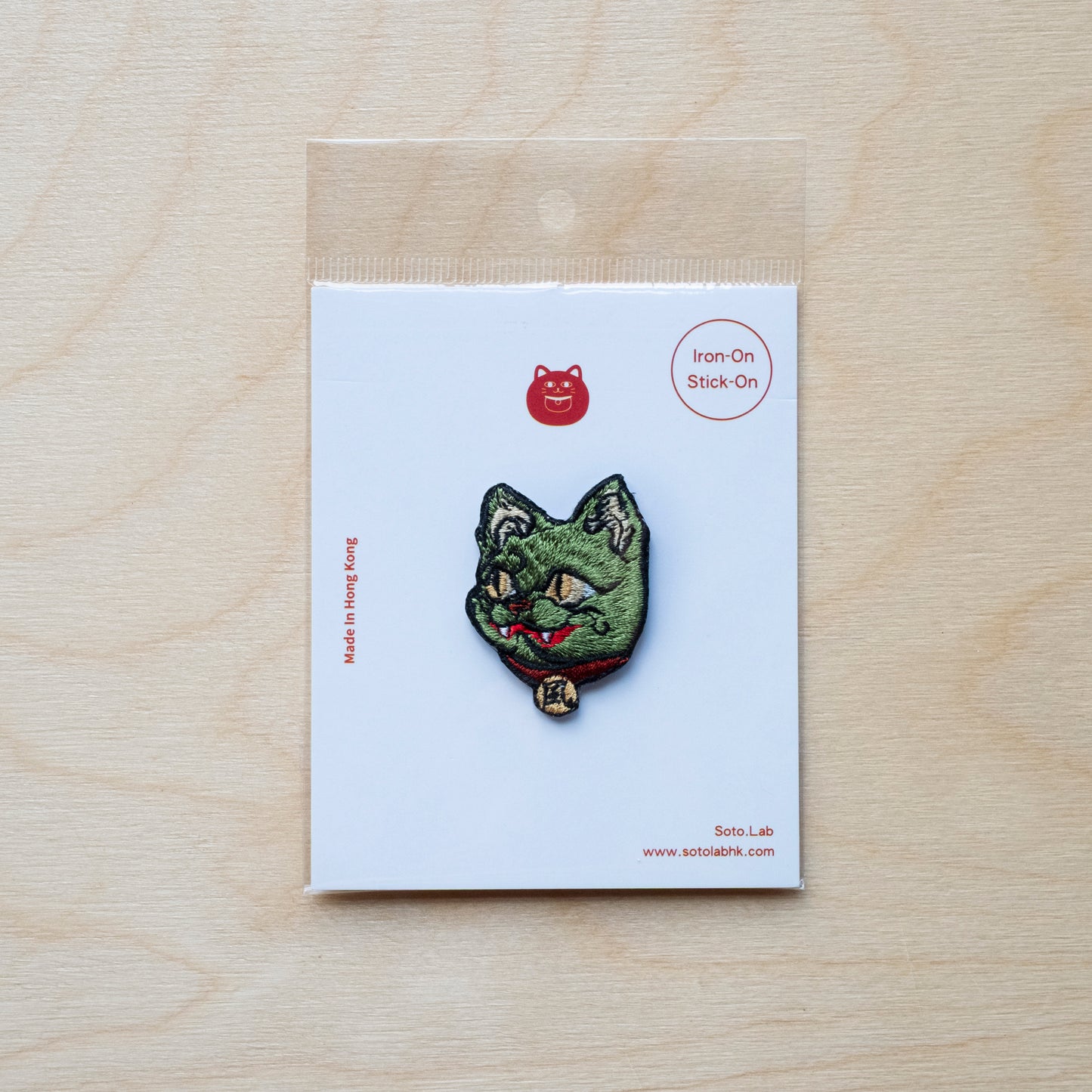 刺繡燙貼