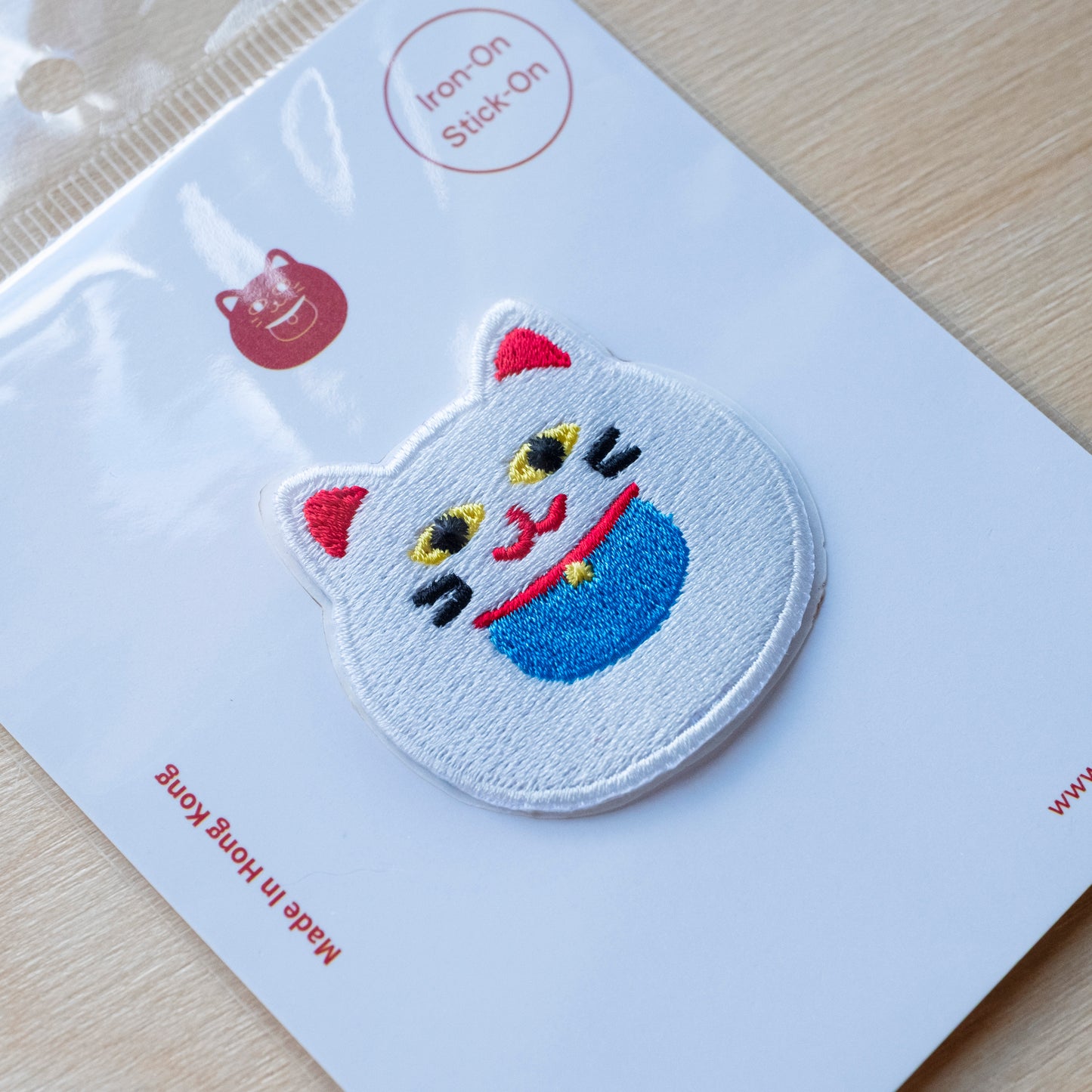 刺繡燙貼