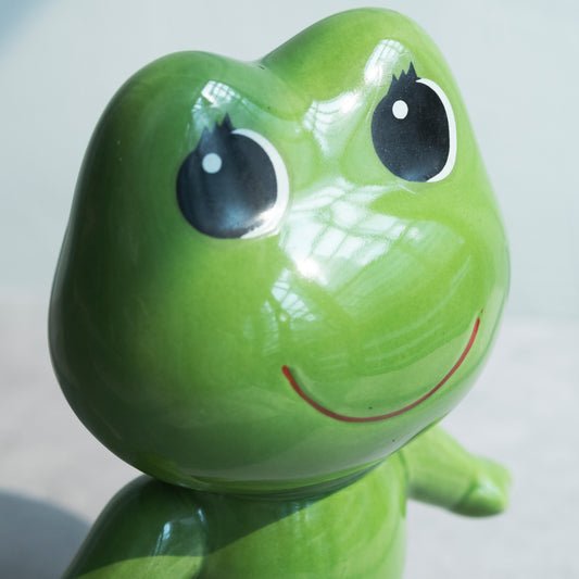 日本陶瓷青蛙貯金箱